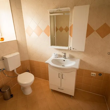 Village House בית כפרי